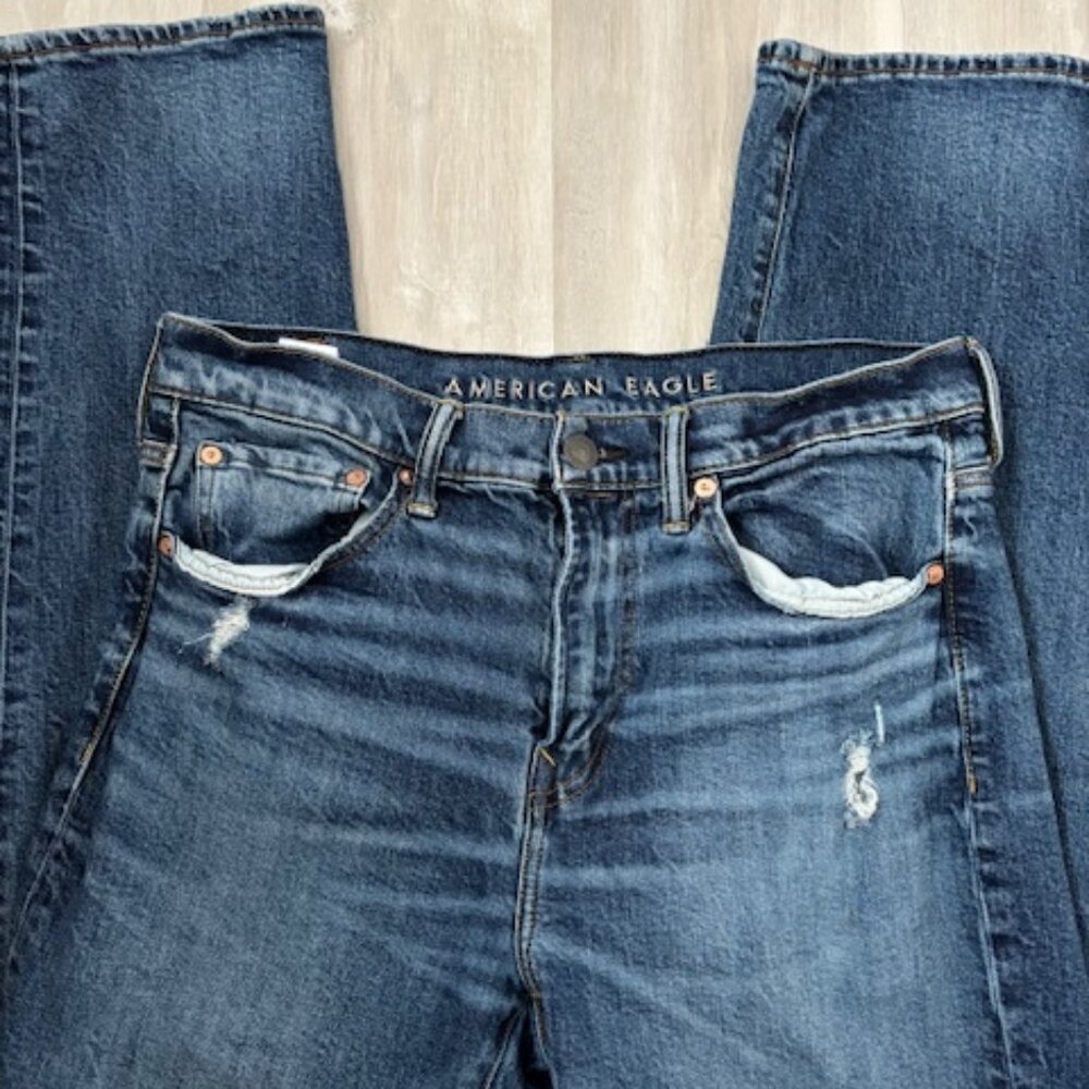 AE Relaxed Straight Leg Jeans - size 30X22 - Picture 5 of 7